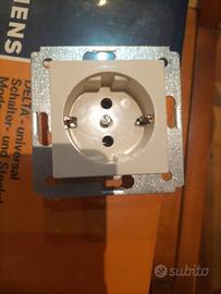 Siemens 5UB1 232 DELTA presa Schuko vintage NOS