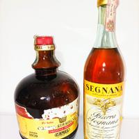 vecchie bottiglie di grappa vintage