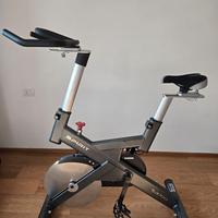 Spin bike professionale Spirit Fitness SB700