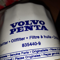 8 candele,filtro olio,puntine,cavi candele ecc