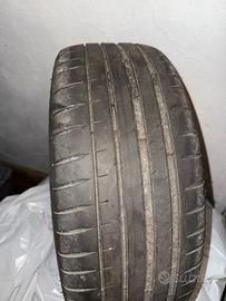 4 gomme Michelin pilot sport 4 205/45R17