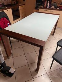 Tavolo vetro e legno