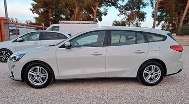 Ford focus 2020  1.5 95cv