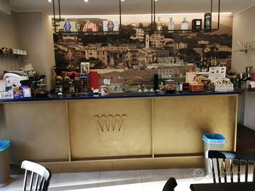 Bar di 80 mq con 300 mq di dehor