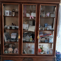 Vetrina classica in vero legno (PARI AL NUOVO)