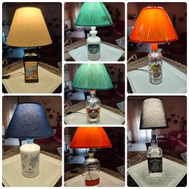 Lampade con Bottiglie Gin e Liquori vari