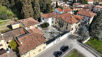 COMPLESSO A MEZZANE DI SOTTO