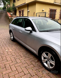 Audi A4 Avant B9