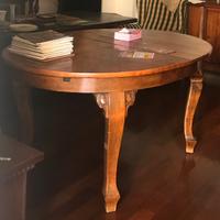 AVETE FORSE QUESTO TAVOLO?