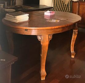 AVETE FORSE QUESTO TAVOLO?