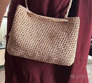 Borsa realizzata a mano