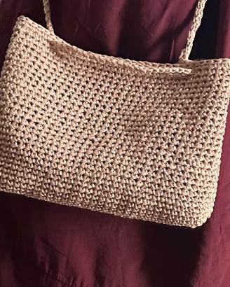 Borsa realizzata a mano