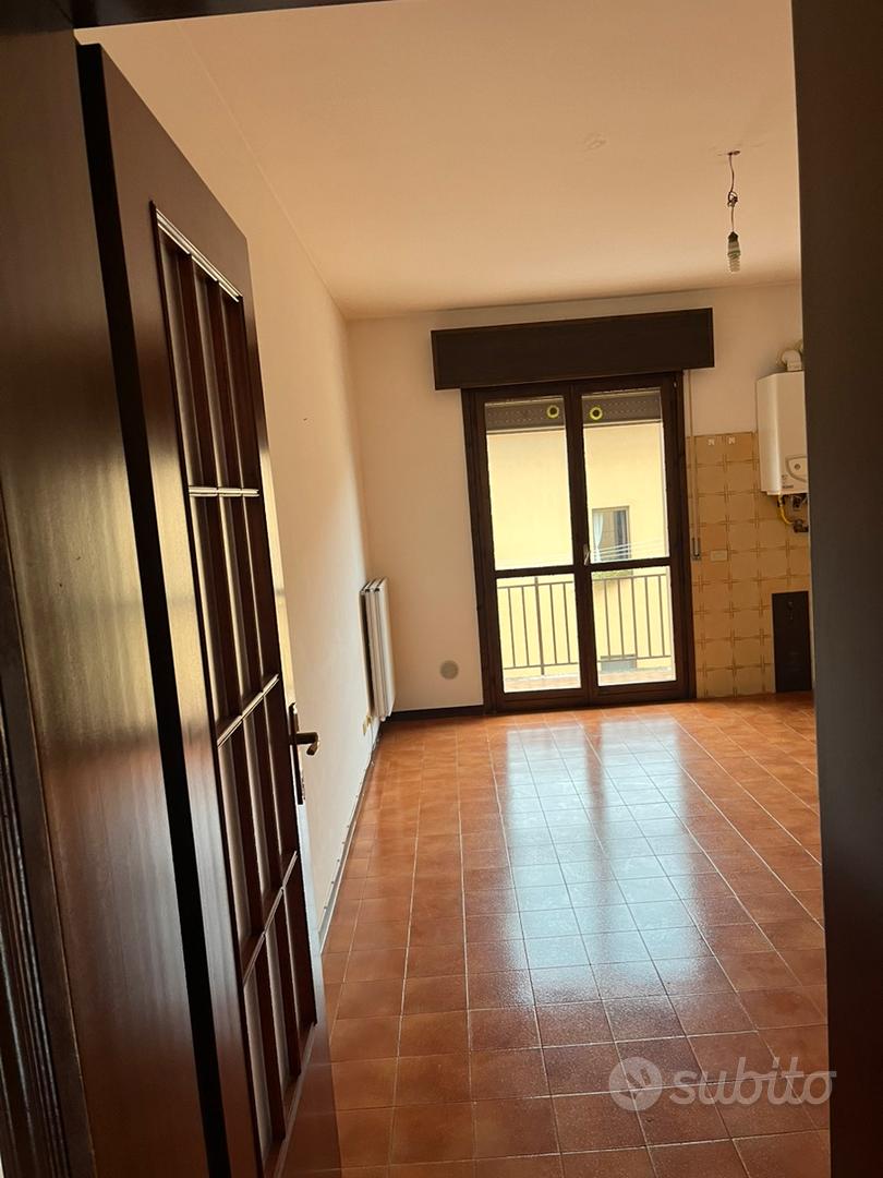 Appartamento di 118 mq a Stradella di Bigarello - Vista 2