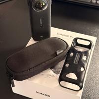 Insta360 X4 + accessori