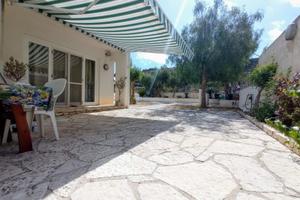 Villa in centro e a 2 minuti a piedi dal MARE