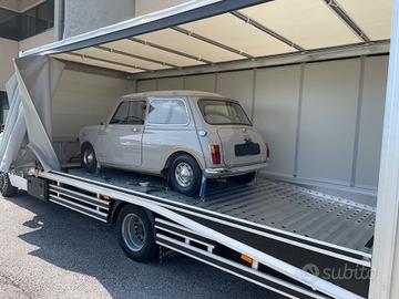 Carro attrezzi centinato