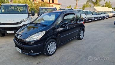 Peugeot 1007 1.4 HDi Sporty