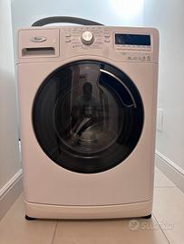 Lavatrice Whirlpool 8 kg 1200 giri 6th sense