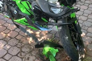 Kavasaky ninja 500se 2024