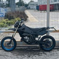 Husqvarna sm 125 ( 144 cc )