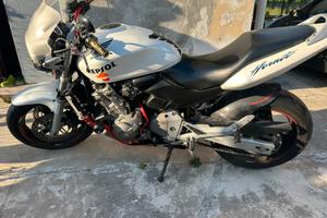 HONDA HORNET 600 REPSOL