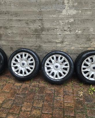 4 cerchi/ruote complete Lancia 15” con copricerchi