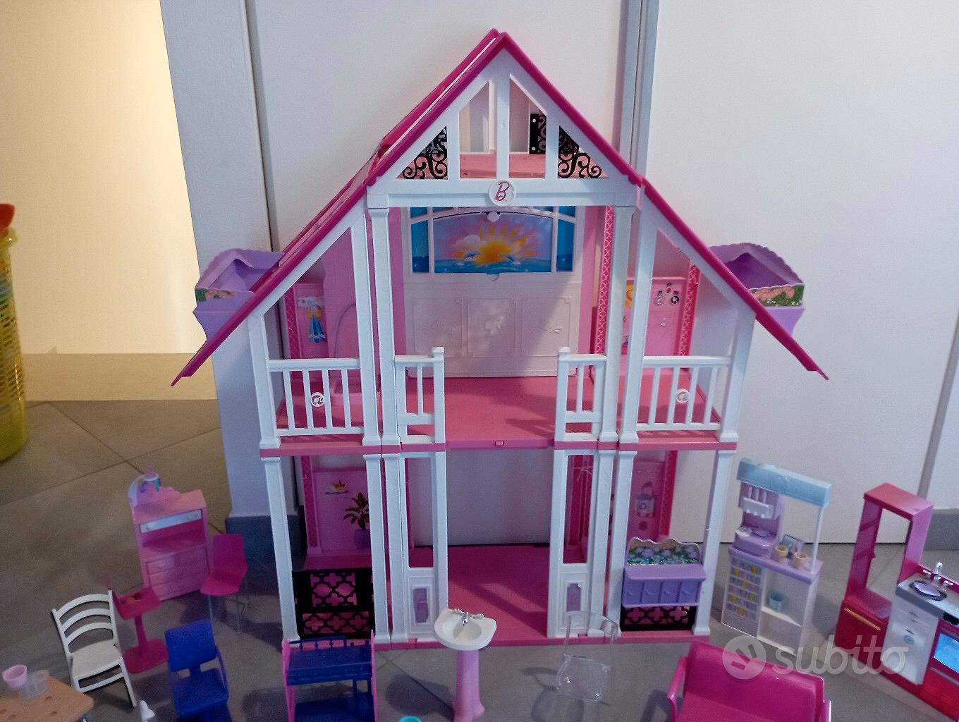 casa di Barbie e accessori - Tutto per i bambini In vendita a Modena