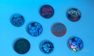 8 Monete Pokémon GCC – Raichu, Garchomp, Rowlet