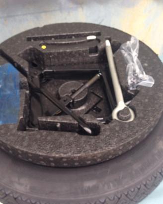 RUOTINO DI SCORTA R16+KIT ATTREZZI X FIAT TIPO SW