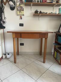 mobile scrivania legno liscio