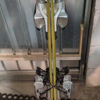 Sci ed attacchi rossignol per ragazzo/a130cm