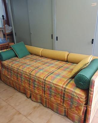 DIVANO LETTO MATRIMONIALE 210x90 con MATERASSI