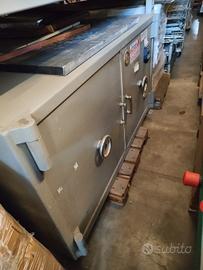 cassaforte oreficeria chiusura con tre sistemi