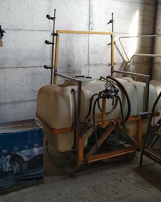 botticino in vetroresina per vigneti