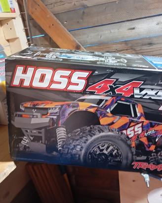auto telecomandata elettrica Traxxsas Hoss