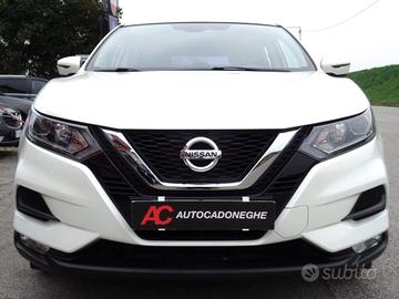 NISSAN Qashqai 1.5dCi autocarro N1 4 POSTI,GARAN