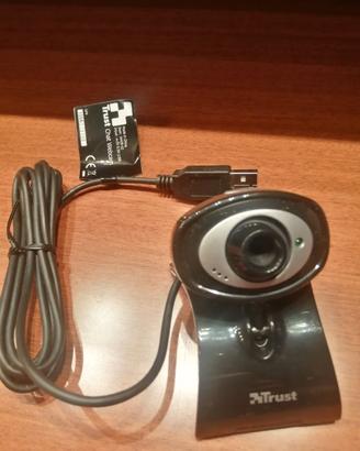 Trust chat webcam 16430-02