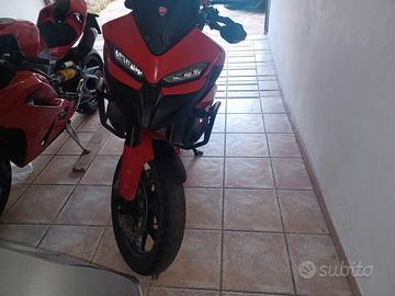 Ducati Multistrada V2 2025