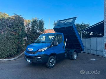 Iveco Daily 35C11 Ribaltabile Trilaterale E5B