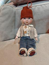 bambola in porcellana