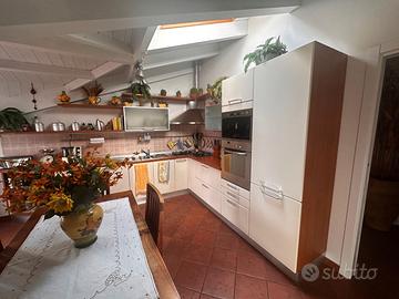 Cucina componibile angolare