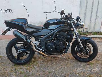 Triumph Speed Triple 955i 2002