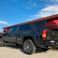 Hard top chevrolet silverado