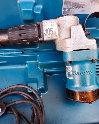 TRAPANO MAKITA HM0810T