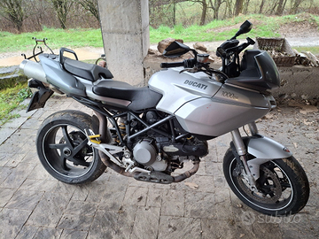 Ducati 1000 multistrada