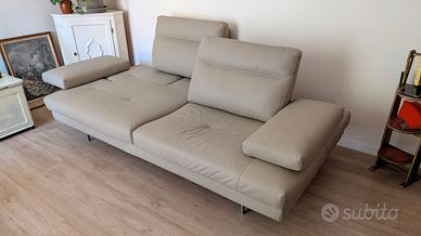 Divano basculante in pelle