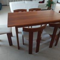 soggiorno in legno massello di noce nazionale