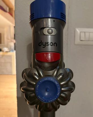 Aspirapolvere dyson