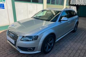 Audi A4 allroad Quattro 3.0 V6 tdi Advanced s-tron