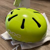 Casco e occhiali POC